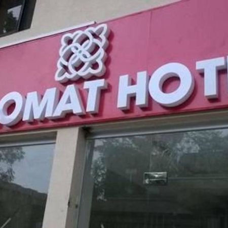 Hotel Diplomat Исламабад Экстерьер фото