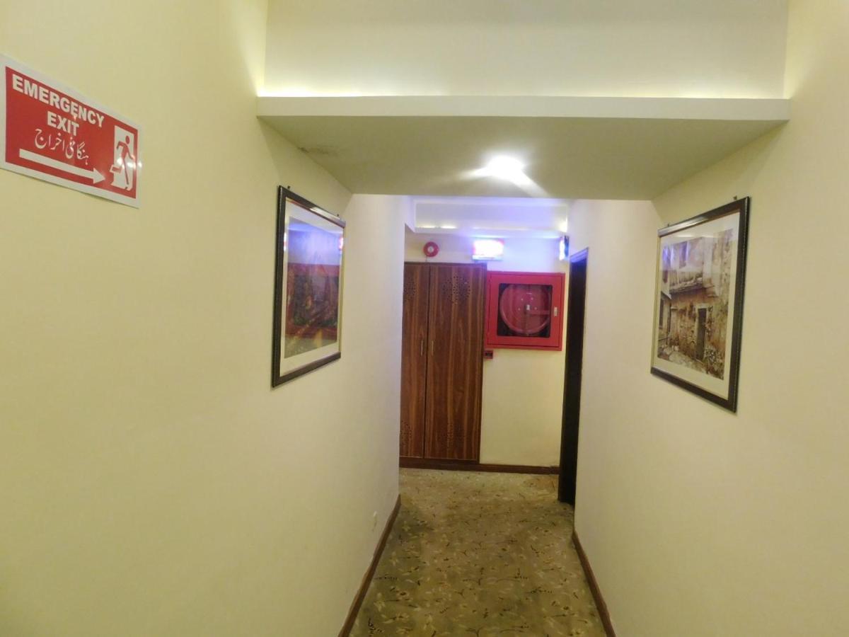 Hotel Diplomat Исламабад Экстерьер фото
